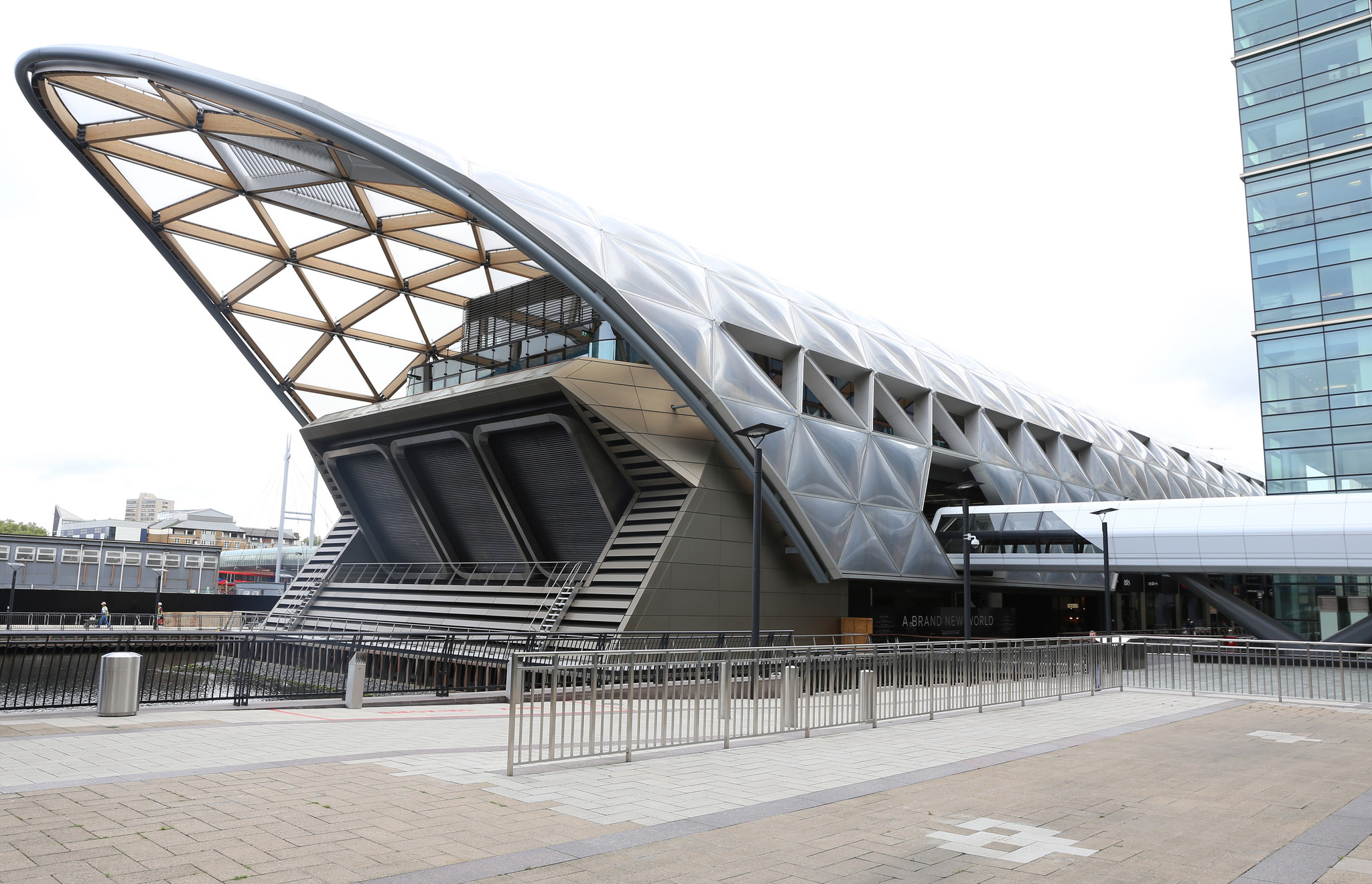 Canary Wharf Crossrail station