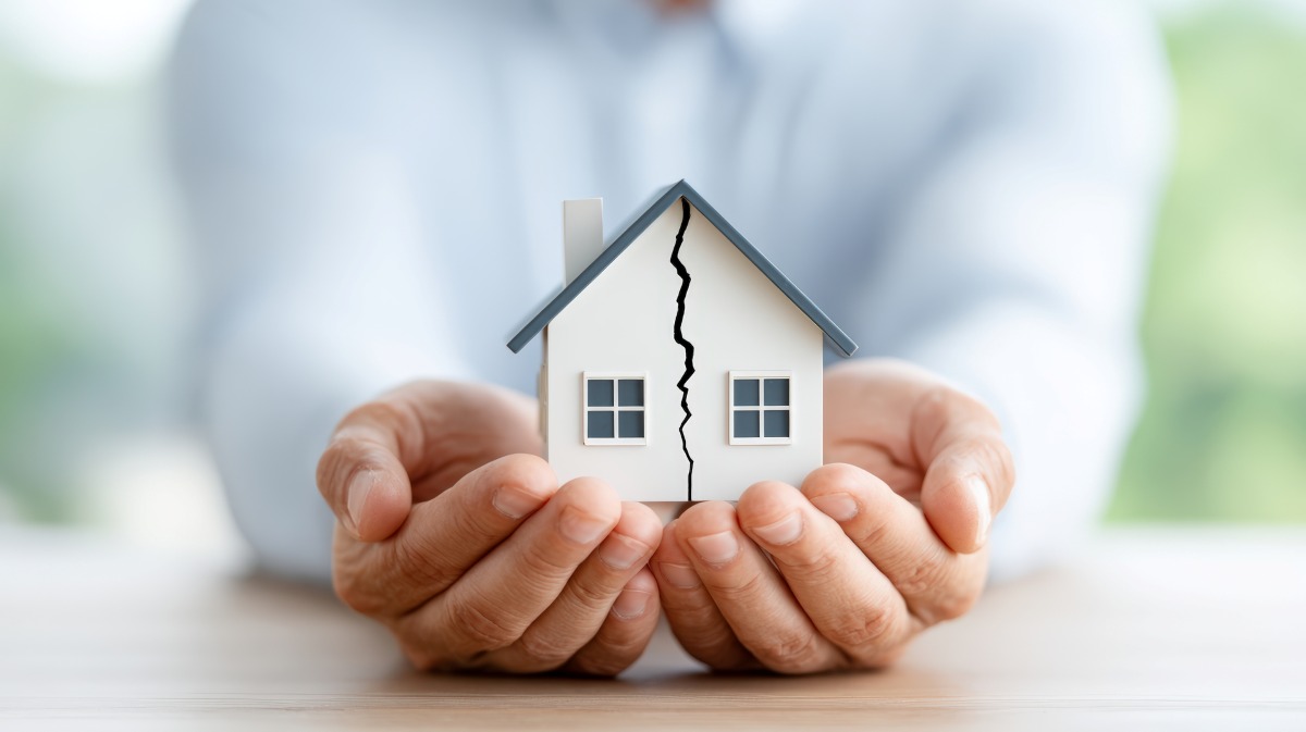 Mutual vs Contested Divorce: What's the Impact on Property